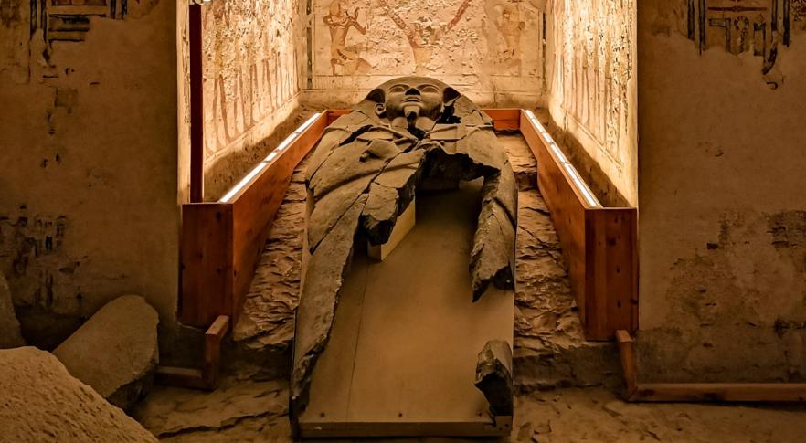 Egipto: descubren un cementerio lleno de momias milenarias