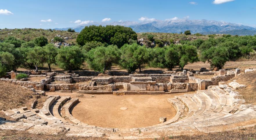 Desentierran un templo griego repleto de oro y joyas